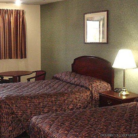 German Village Inn Motel Columbus Exterior photo